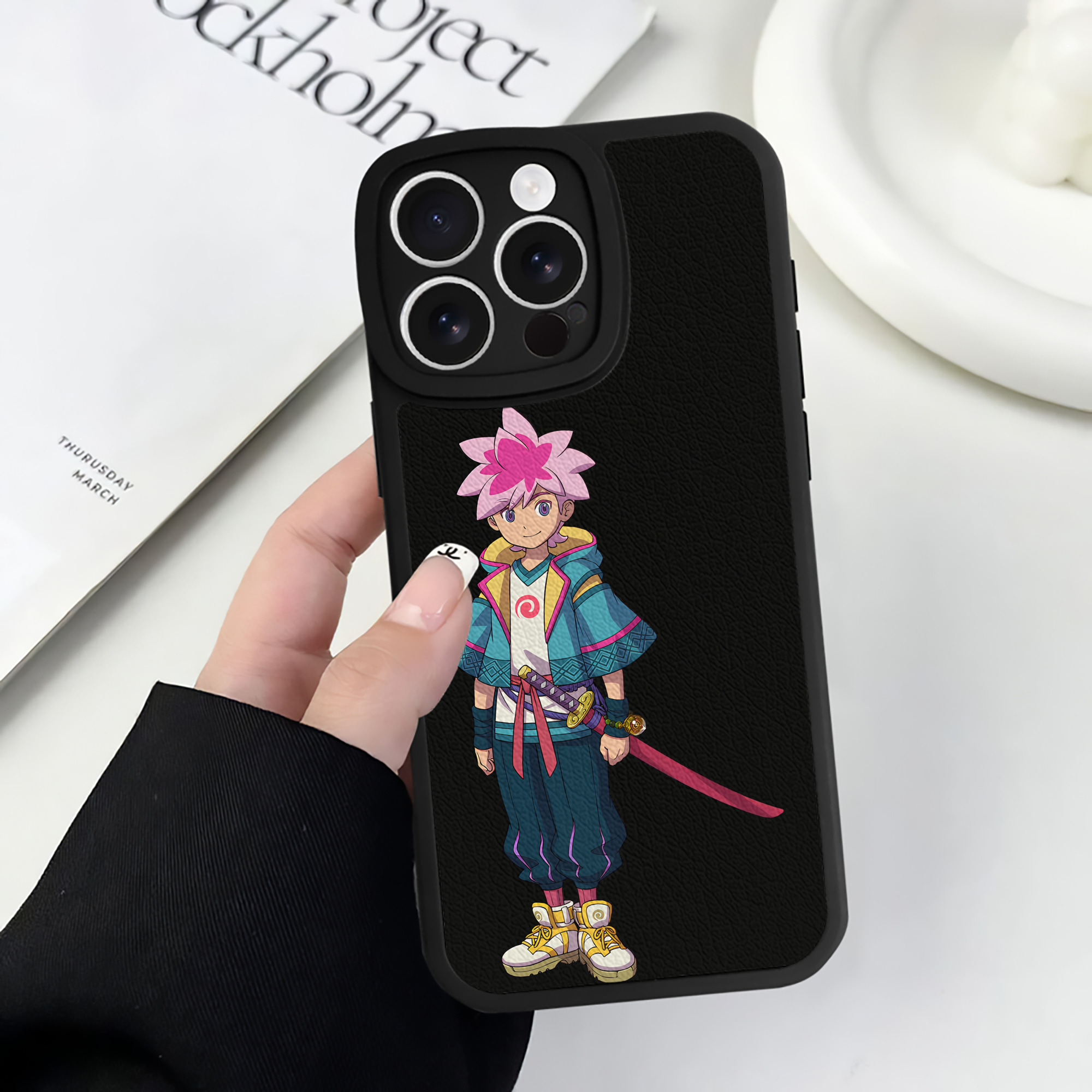 （画像用） 妖怪ウォッチ Yo-kai Watch 【iPhone 16シリーズ対応】シリコンスマホケース（レザー調） 材質：シリコン